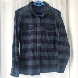 Patagonia Organic Cotton Flannel : Size 2 or XS / S